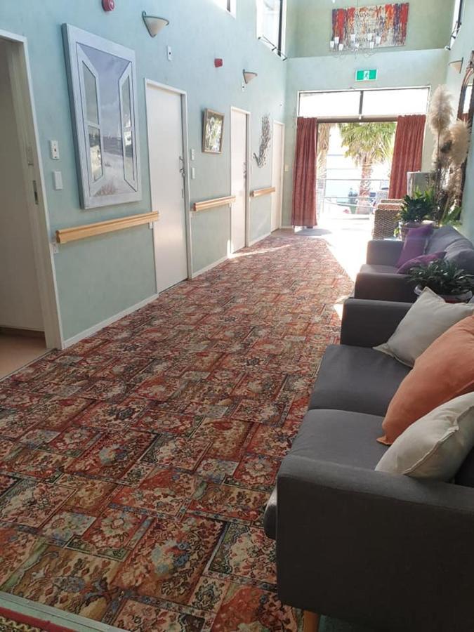 Piwaka Lodge بِكتون المظهر الخارجي الصورة
